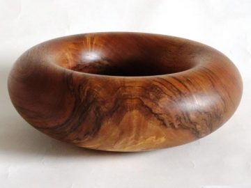 rolled-walnut-bowl